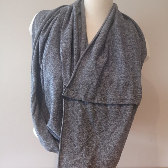 lululemon athletica Accessories - Lululemon Infinity Scarf/Wrap